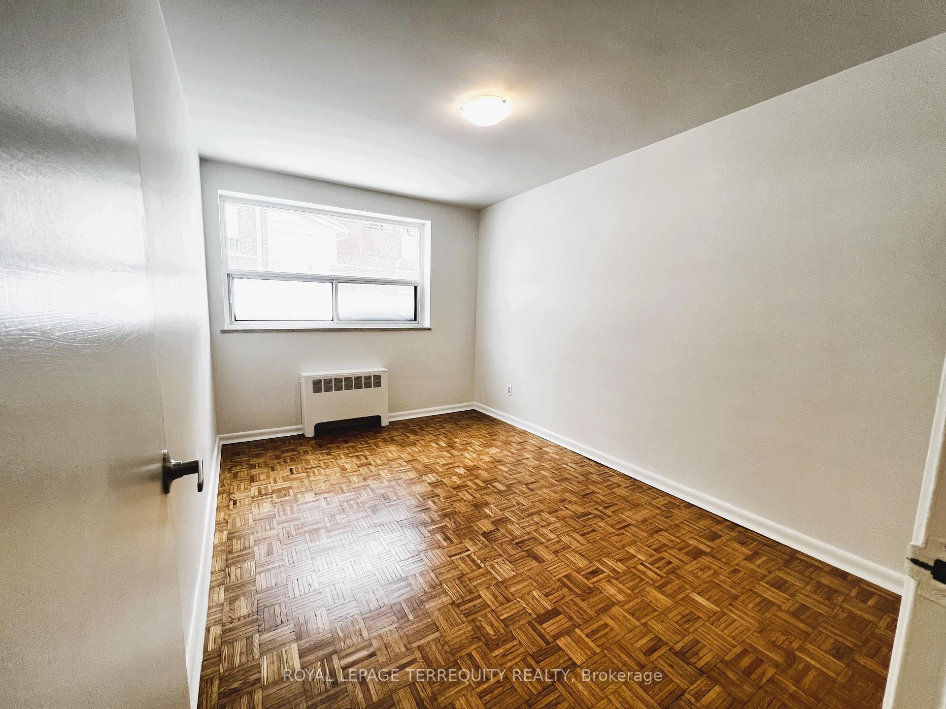 









39


Leduc

Drive, 3,
Toronto,




ON
M9W 2A8

