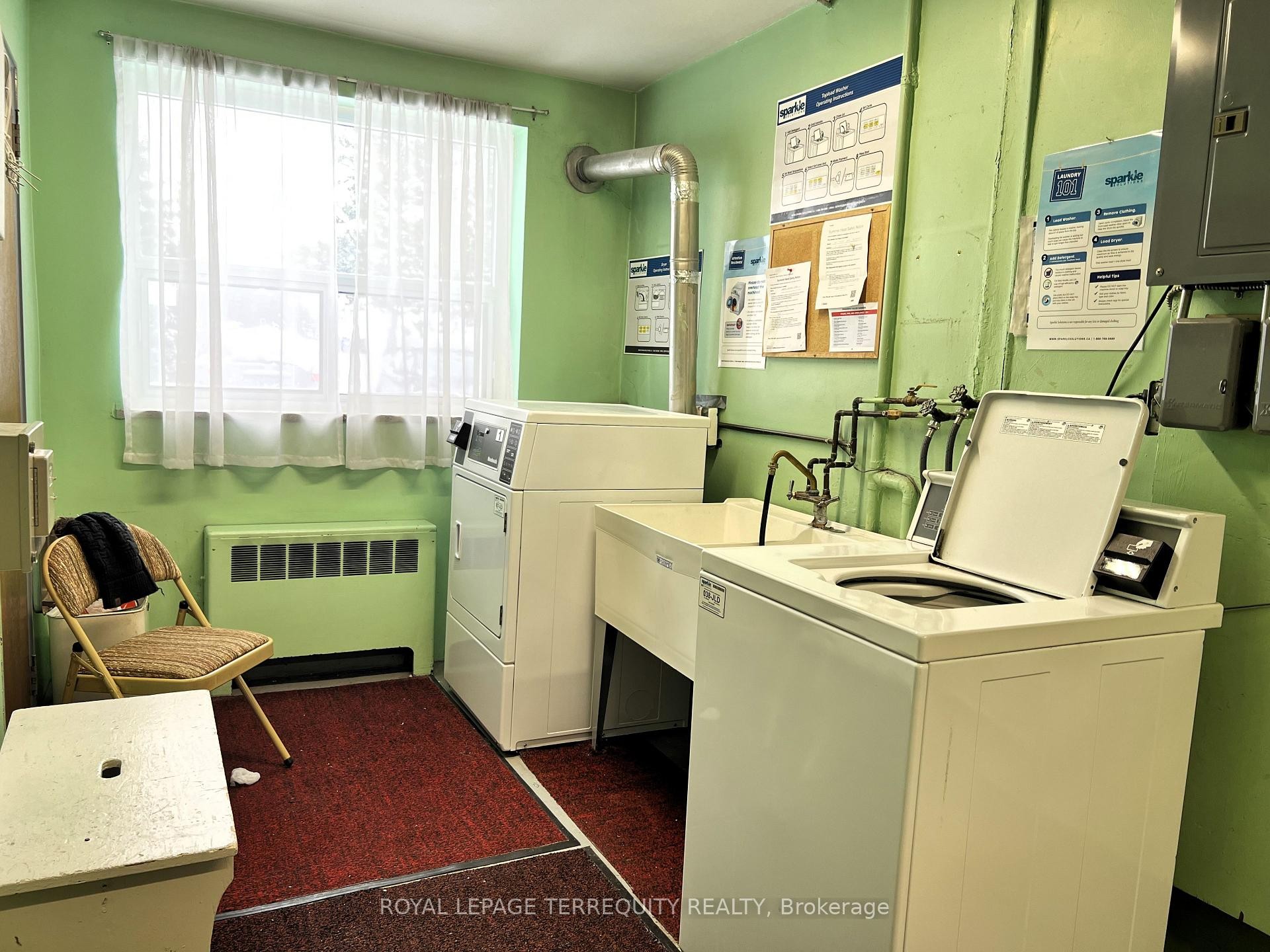 









39


Leduc

Drive, 3,
Toronto,




ON
M9W 2A8

