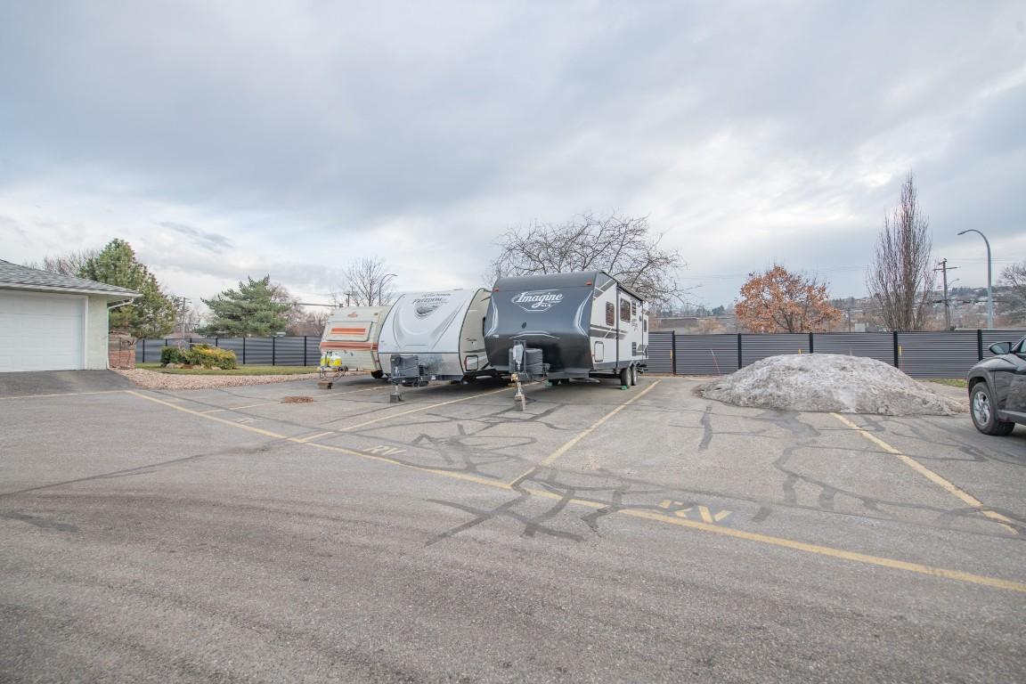 









3900


27

Avenue, 87,
Vernon,




BC
V1T 9E6

