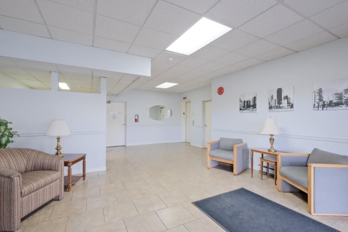 









255


McIntosh

Road, 305,
Kelowna,




BC
V1X 2C5

