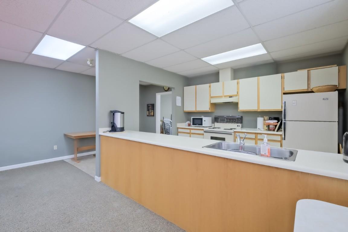 









255


McIntosh

Road, 305,
Kelowna,




BC
V1X 2C5

