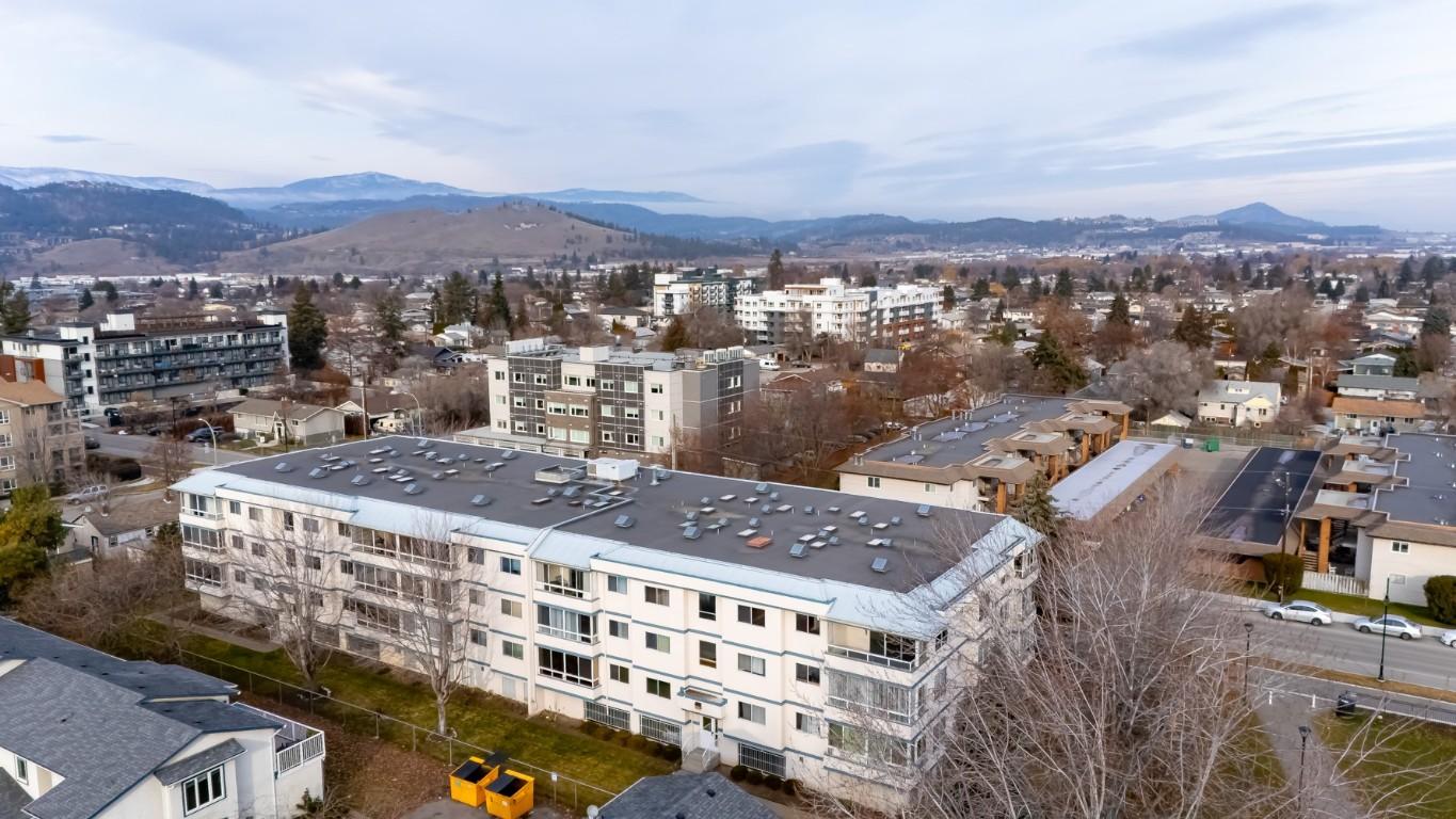 









255


McIntosh

Road, 305,
Kelowna,




BC
V1X 2C5

