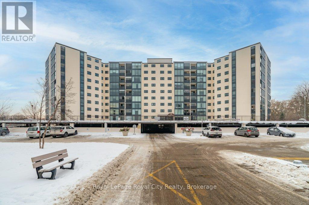 












614 - 19 WOODLAWN ROAD E

,
Guelph (Riverside Park),




Ontario
N1H7B1

