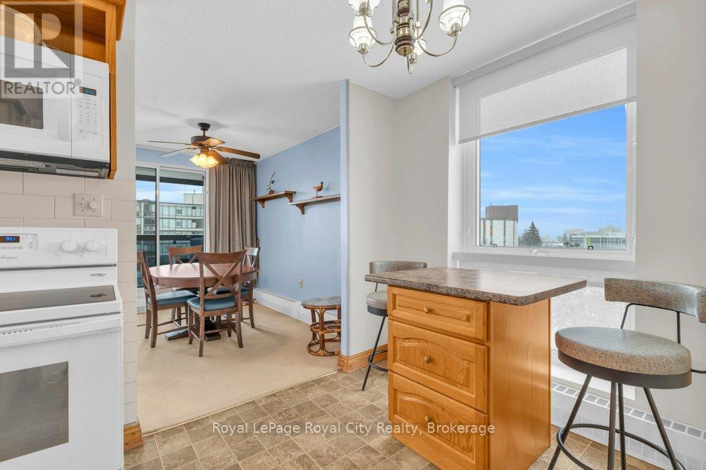 












614 - 19 WOODLAWN ROAD E

,
Guelph (Riverside Park),




Ontario
N1H7B1

