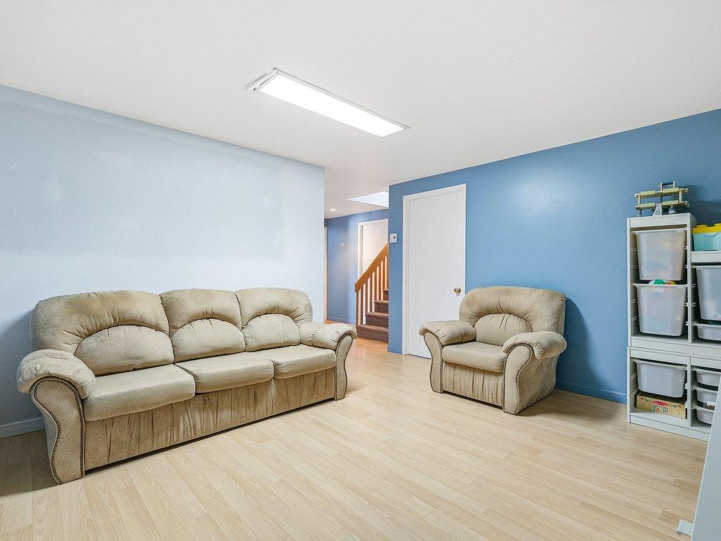 









5627


Route Marie-Victorin

,
Contrecoeur,




QC
J0L1C0

