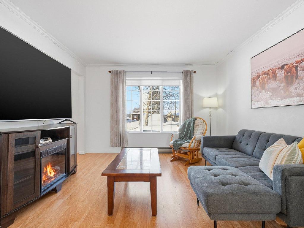 









5627


Route Marie-Victorin

,
Contrecoeur,




QC
J0L1C0

