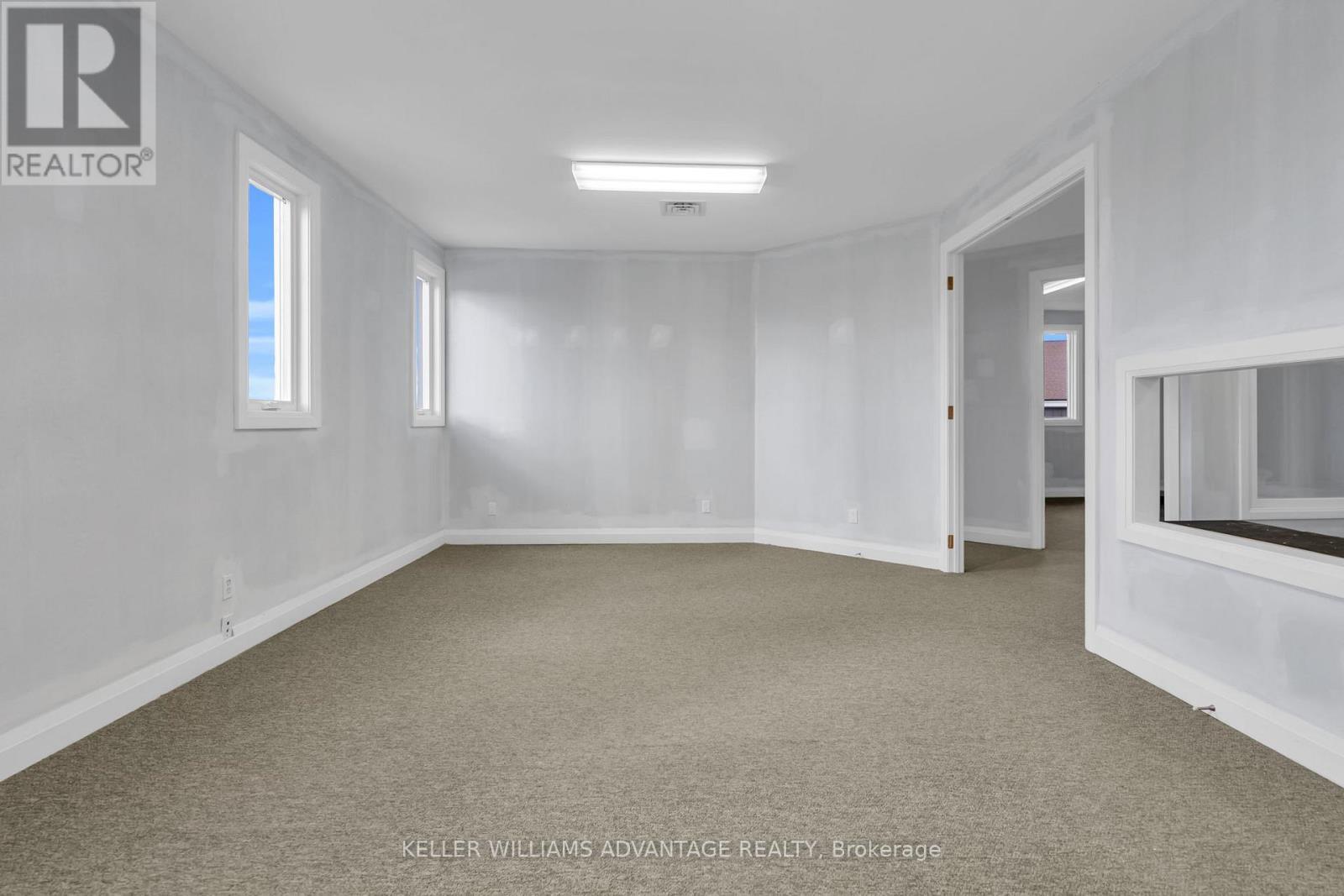 












SUITE 205 - 17250 HIGHWAY 27 AVENUE

,
King,




Ontario
L0G1T0

