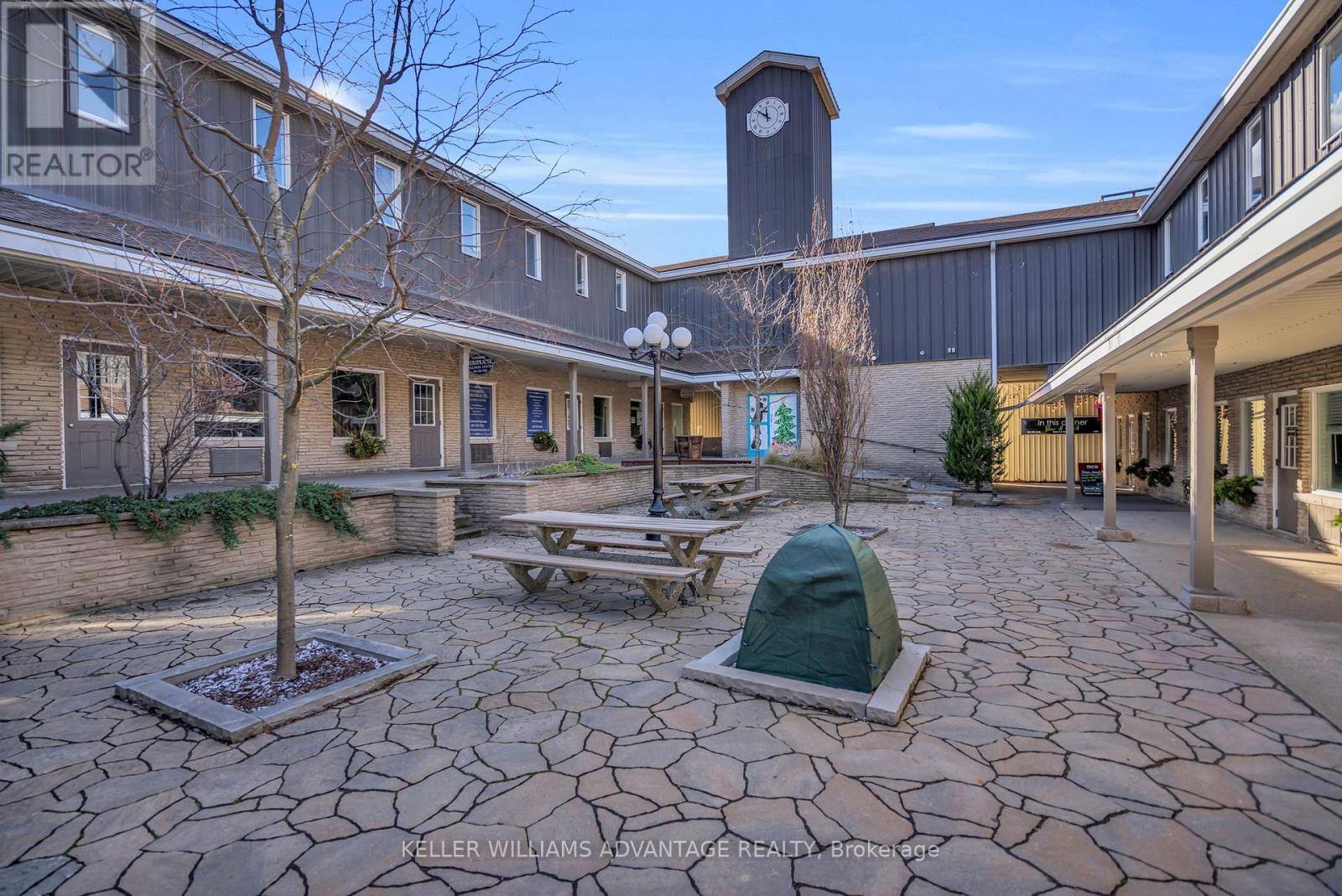 












SUITE 205 - 17250 HIGHWAY 27 AVENUE

,
King,




Ontario
L0G1T0

