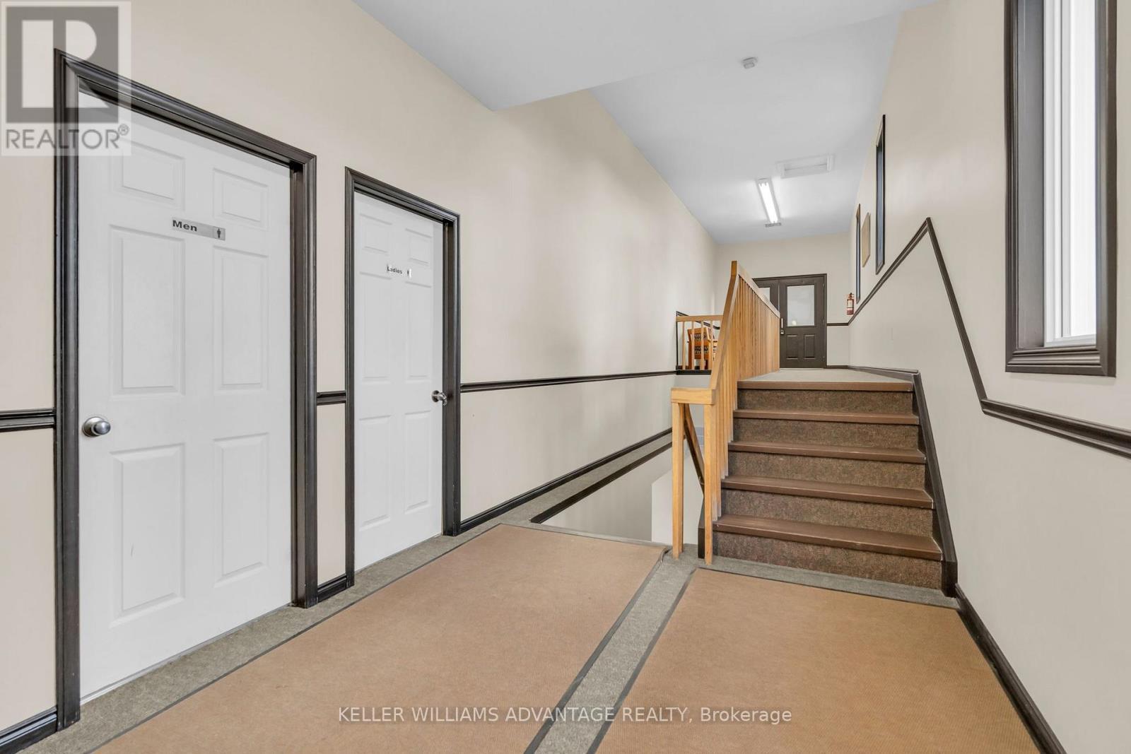 












SUITE 205 - 17250 HIGHWAY 27 AVENUE

,
King,




Ontario
L0G1T0

