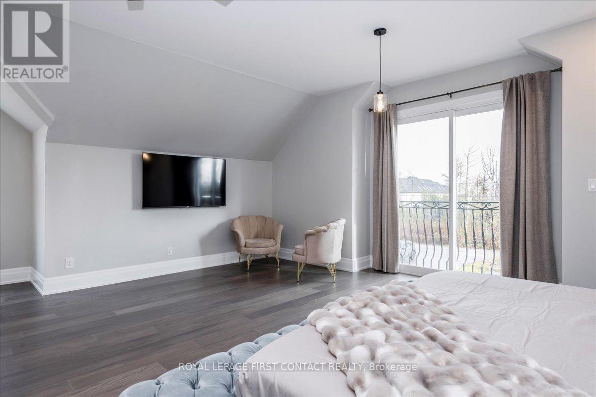 












3500 CRESCENT HARBOUR ROAD

,
Innisfil,




Ontario
L9S2Y8

