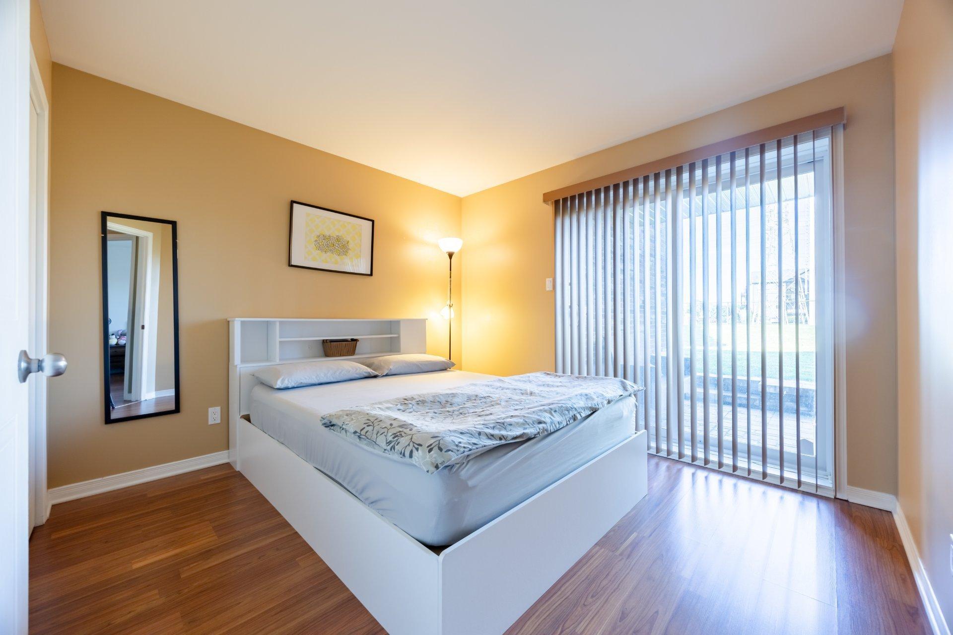 









5970


Rue Chevalier

, 1,
Brossard,




QC
J4Z0E8

