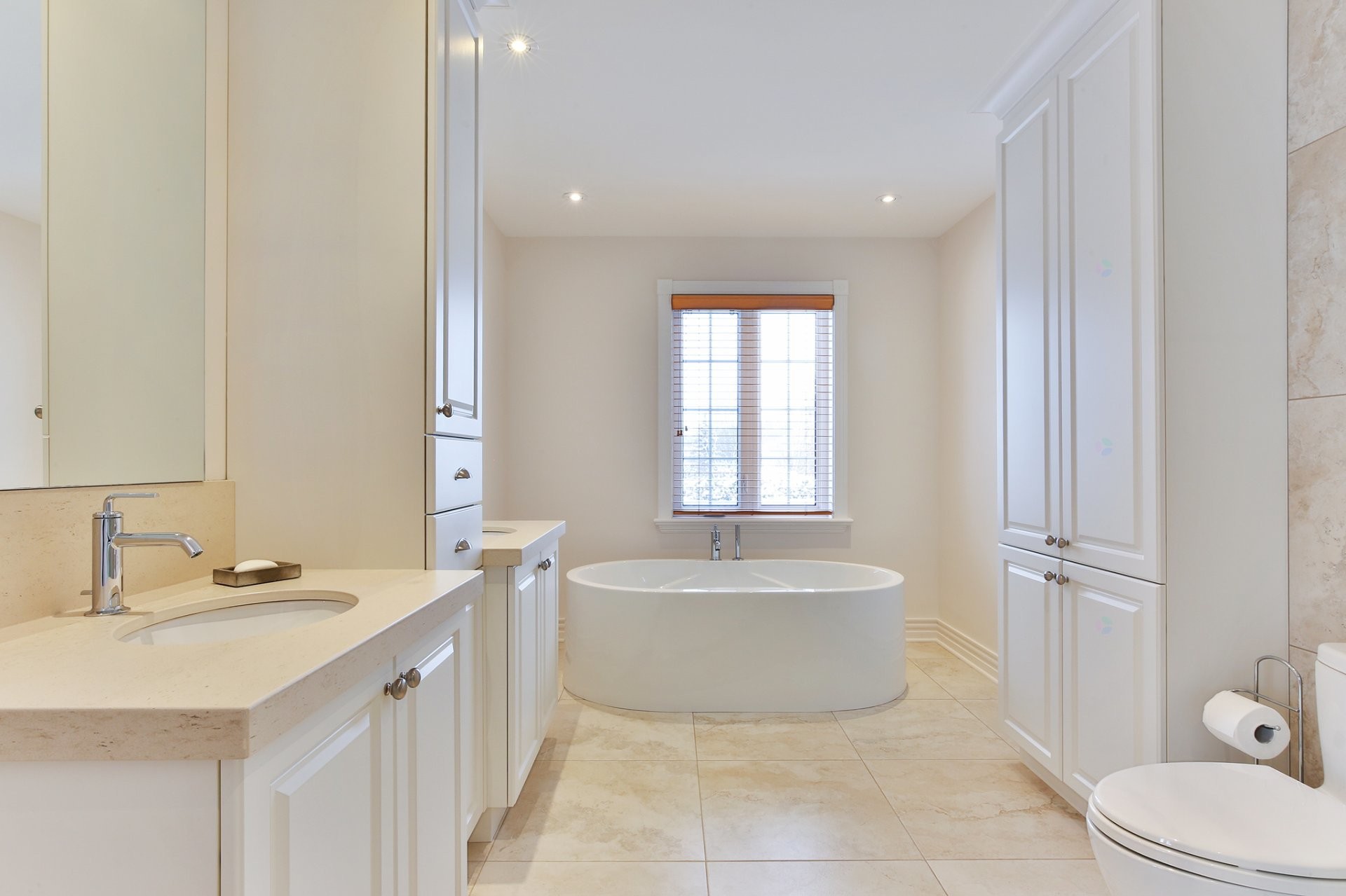 









243


16e Avenue

,
Saint-Jean-sur-Richelieu,




QC
J2X1A1

