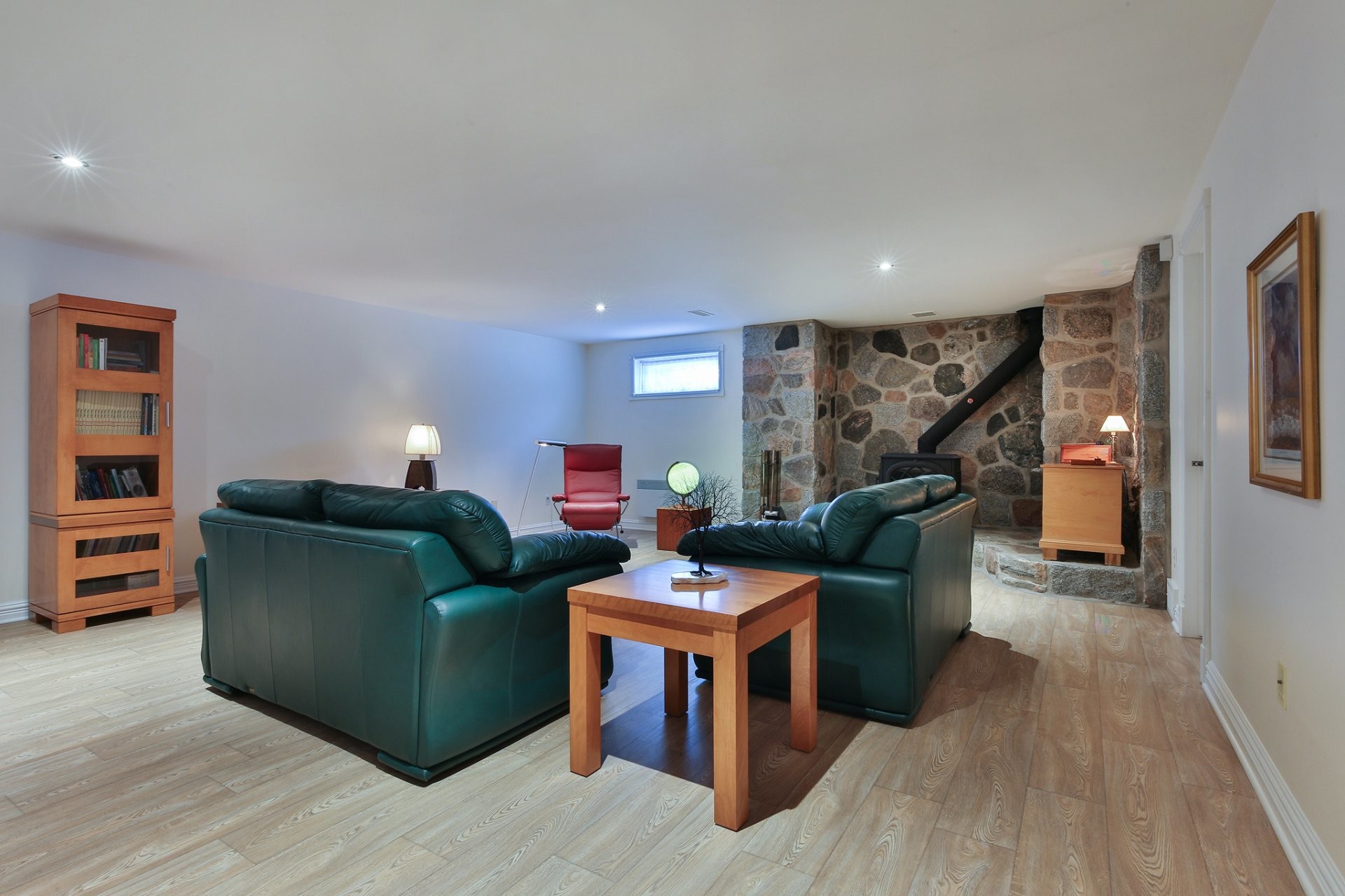 









243


16e Avenue

,
Saint-Jean-sur-Richelieu,




QC
J2X1A1

