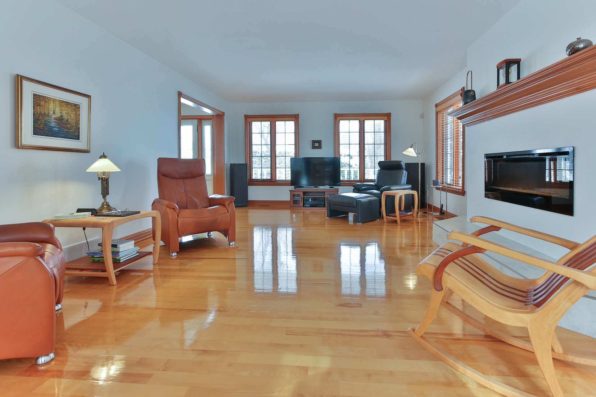 









243


16e Avenue

,
Saint-Jean-sur-Richelieu,




QC
J2X1A1

