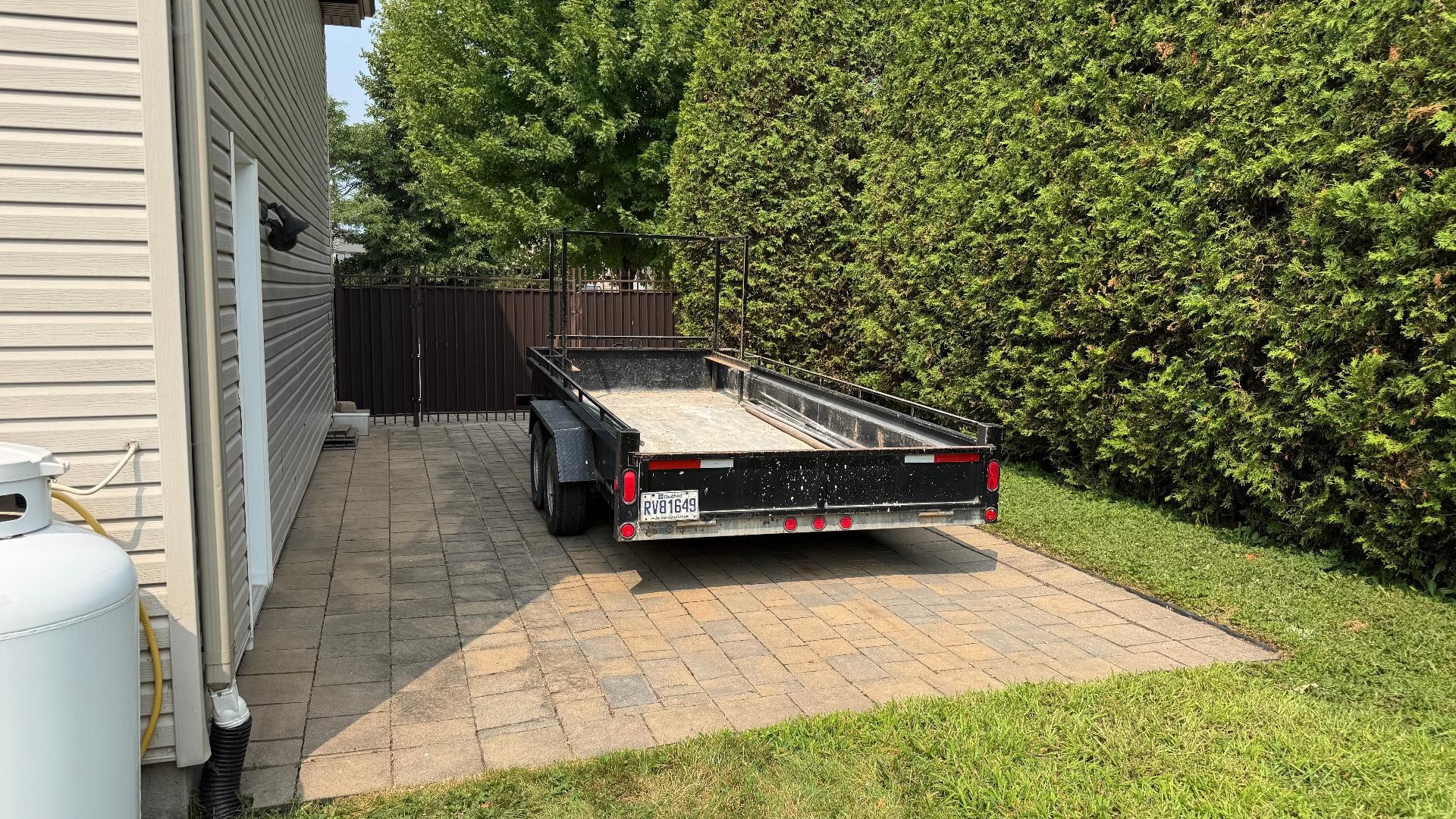 









83


Rue Jean-Paul-Lemieux

,
Notre-Dame-de-l'Île-Perrot,




QC
J7W1P4

