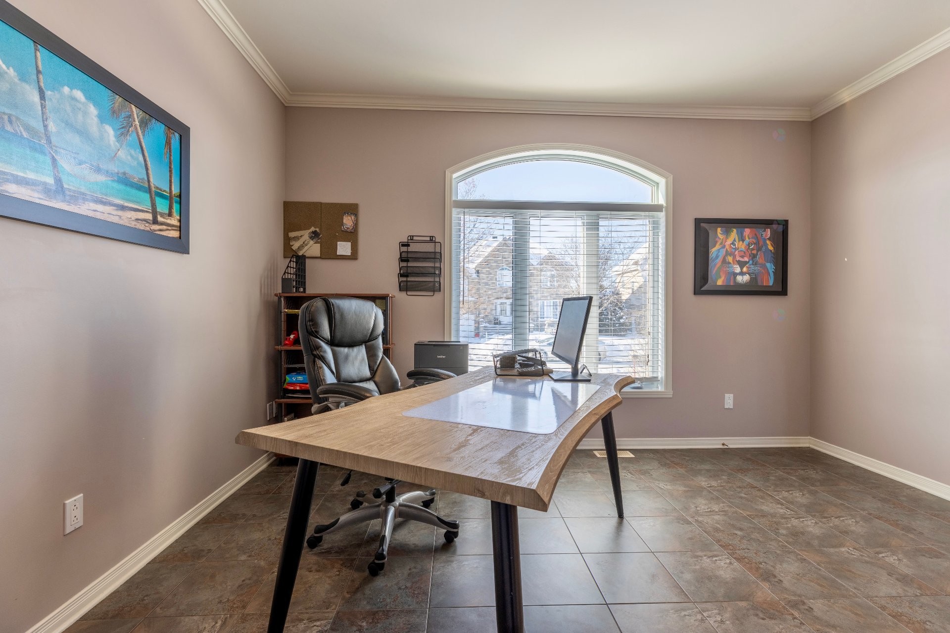 









83


Rue Jean-Paul-Lemieux

,
Notre-Dame-de-l'Île-Perrot,




QC
J7W1P4

