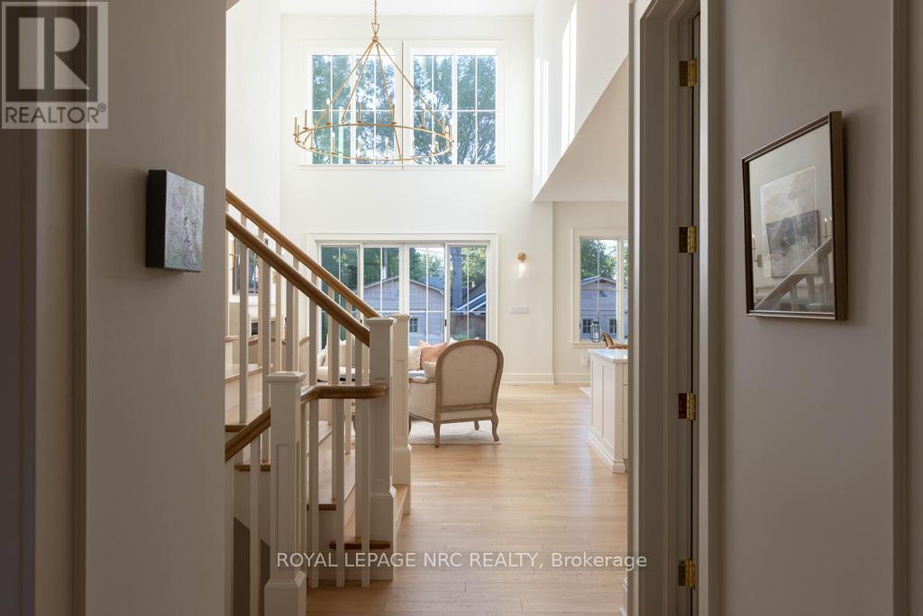 












166 DALHOUSIE AVENUE

,
St. Catharines (Port Dalhousie),




Ontario
L2N4X7

