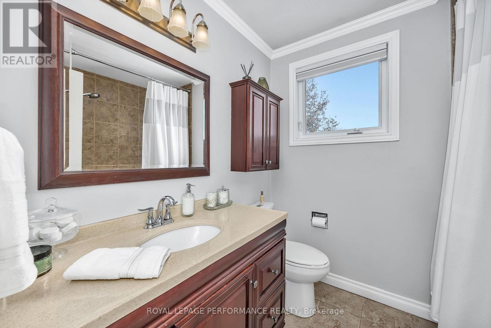 












1310 PRESTONE DRIVE

,
Ottawa,




Ontario
K1E2Z6

