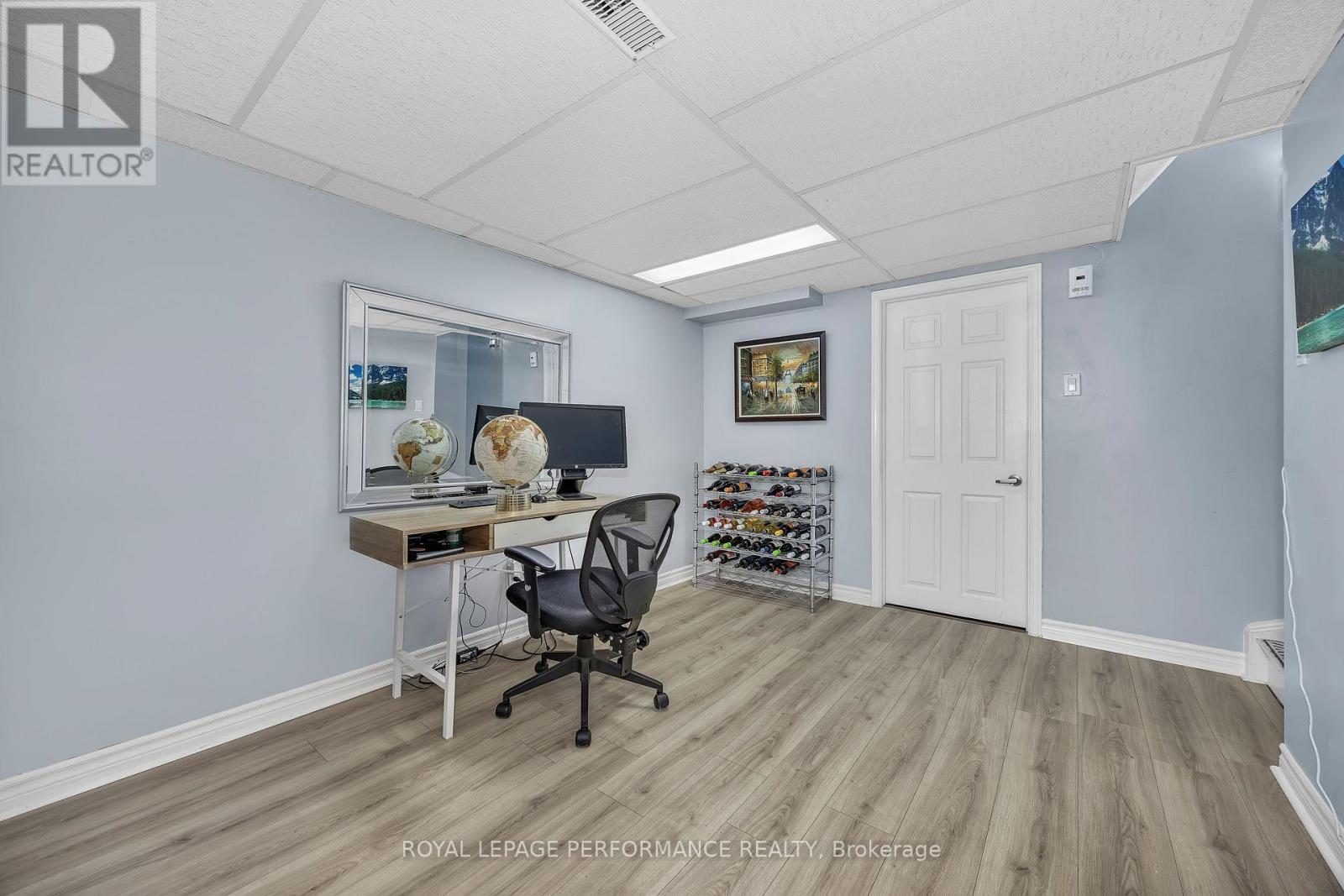 












1310 PRESTONE DRIVE

,
Ottawa,




Ontario
K1E2Z6

