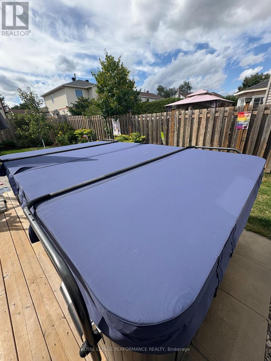 












1310 PRESTONE DRIVE

,
Ottawa,




Ontario
K1E2Z6

