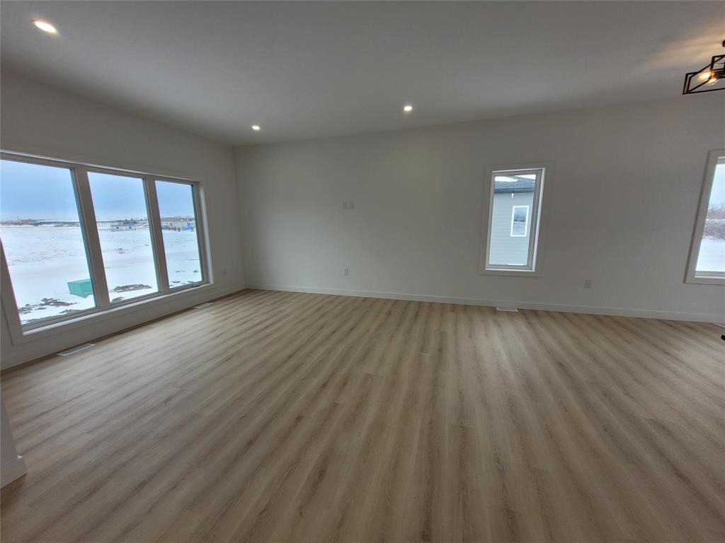 












89 Harry Waytiuk Drive

,
East Selkirk,




Manitoba
R0E0M0

