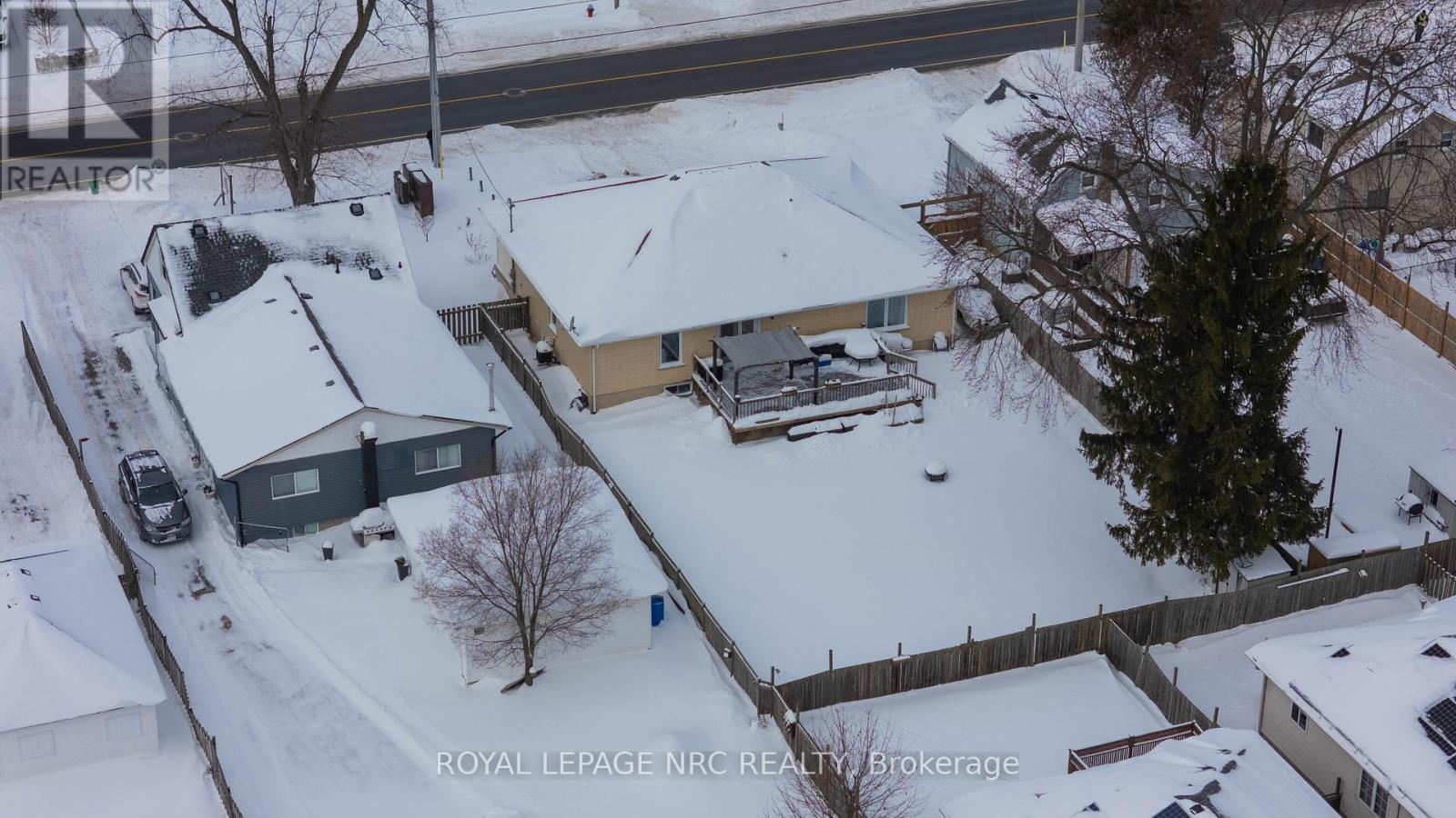 












6384 MONTROSE ROAD

,
Niagara Falls (West Wood),




Ontario
L2H1L6

