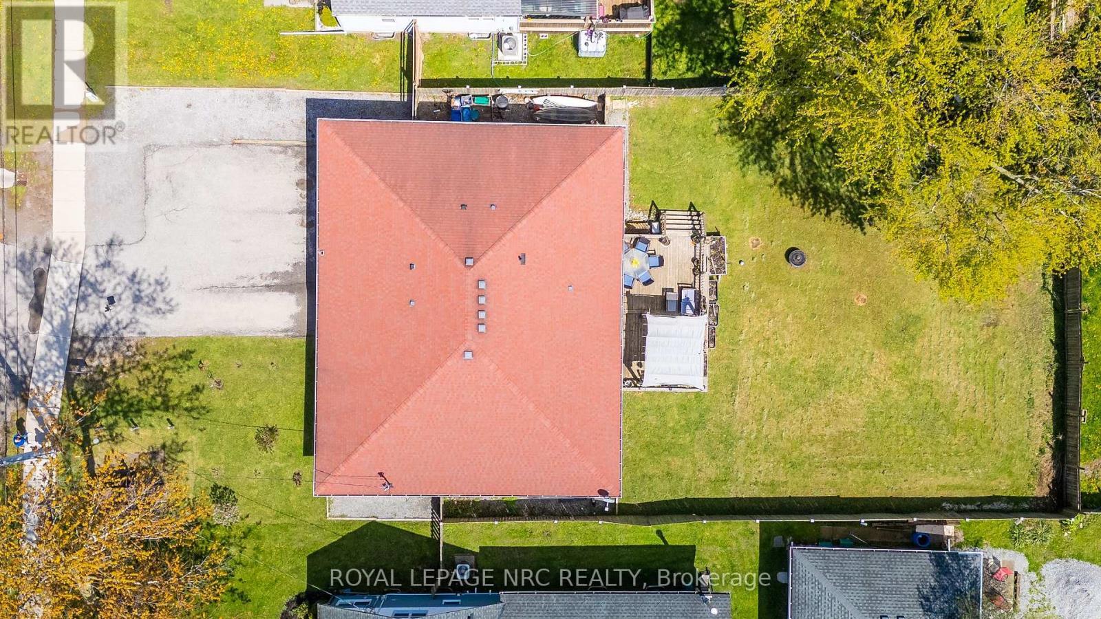 












6384 MONTROSE ROAD

,
Niagara Falls (West Wood),




Ontario
L2H1L6

