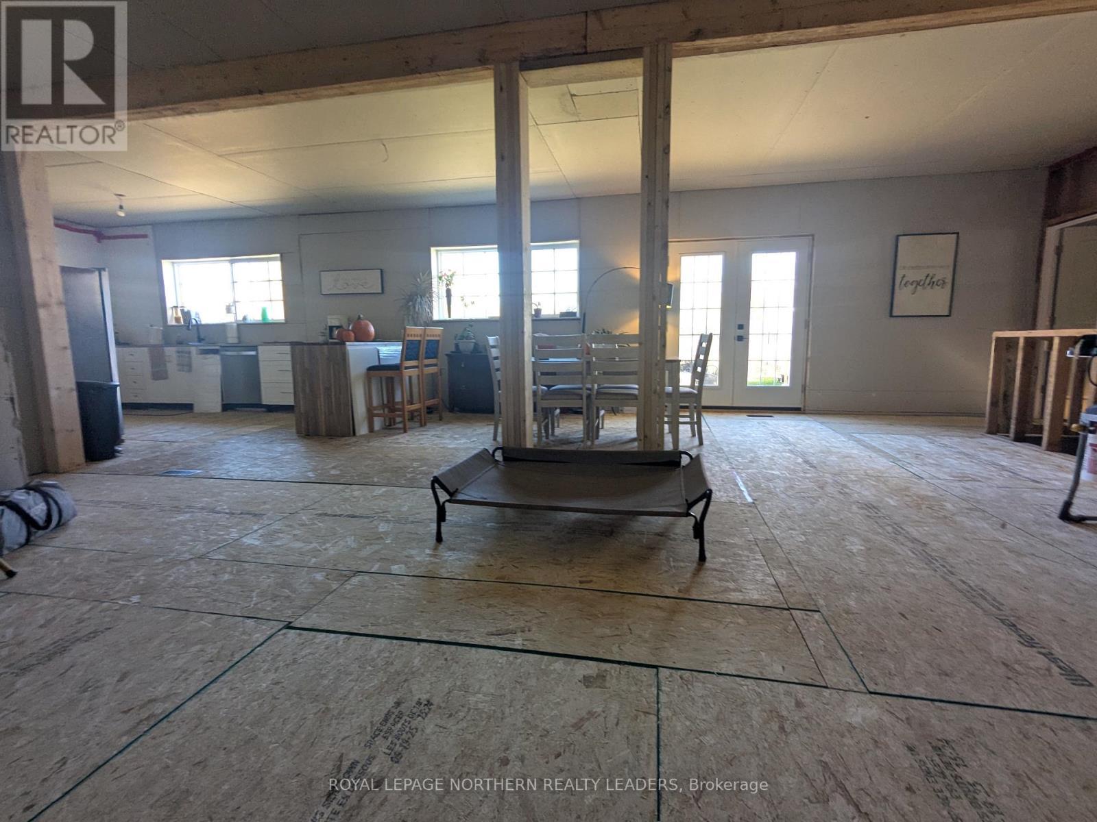 












59 FOURTH STREET

,
Smooth Rock Falls (SRF),




Ontario
P0L2B0

