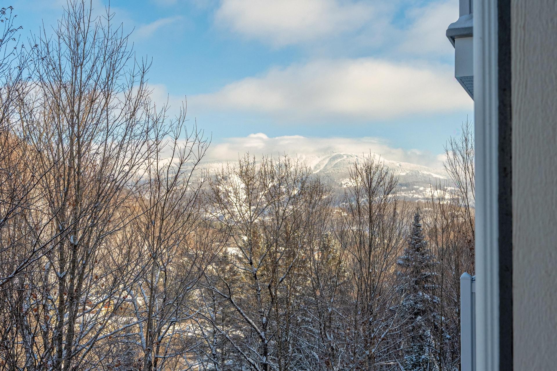 









136


Rue du Mont-Plaisant

, 207,
Mont-Tremblant,




QC
J8E1L2

