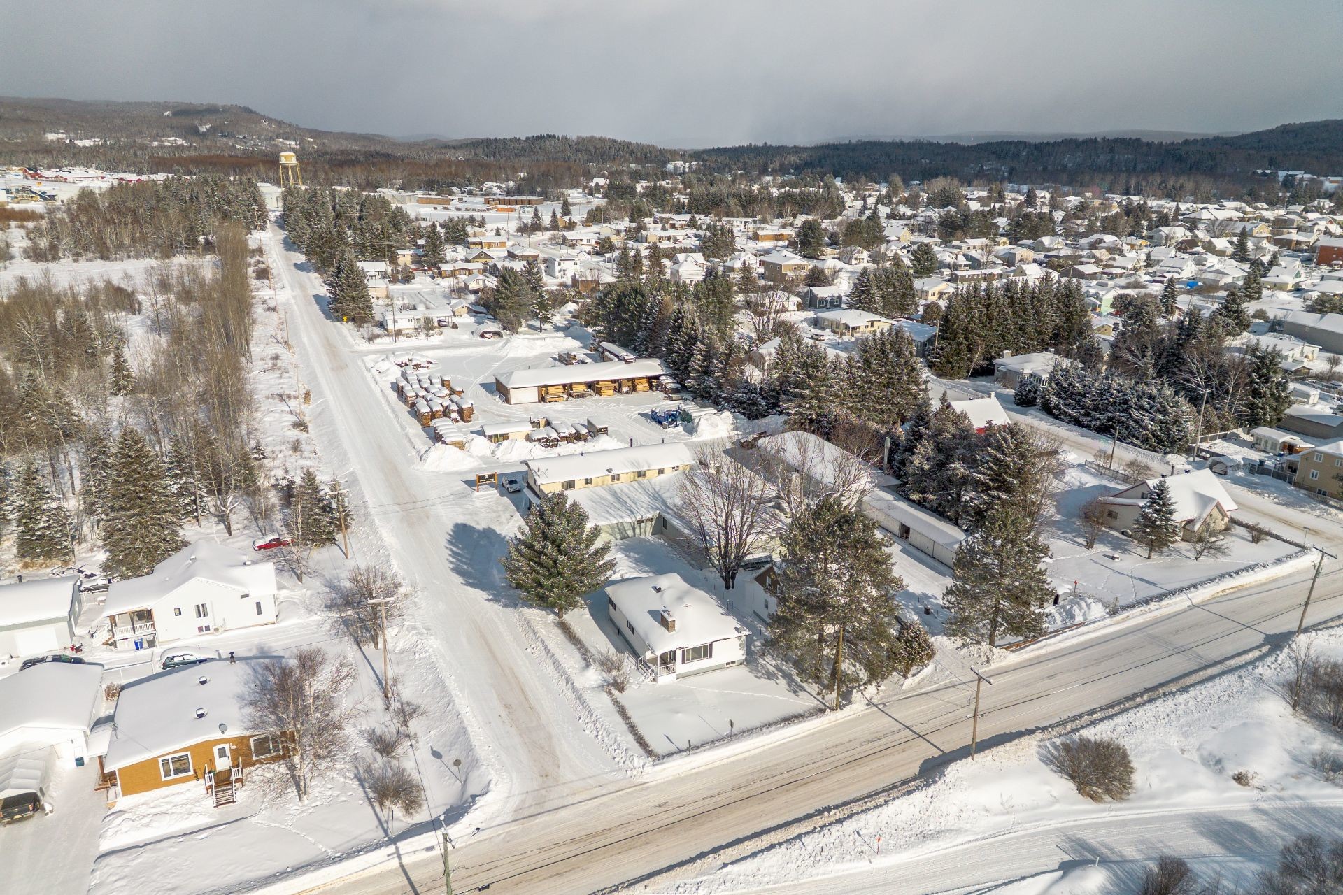 









370


Rue St-Michel

,
Saint-Michel-des-Saints,




QC
J0K3B0

