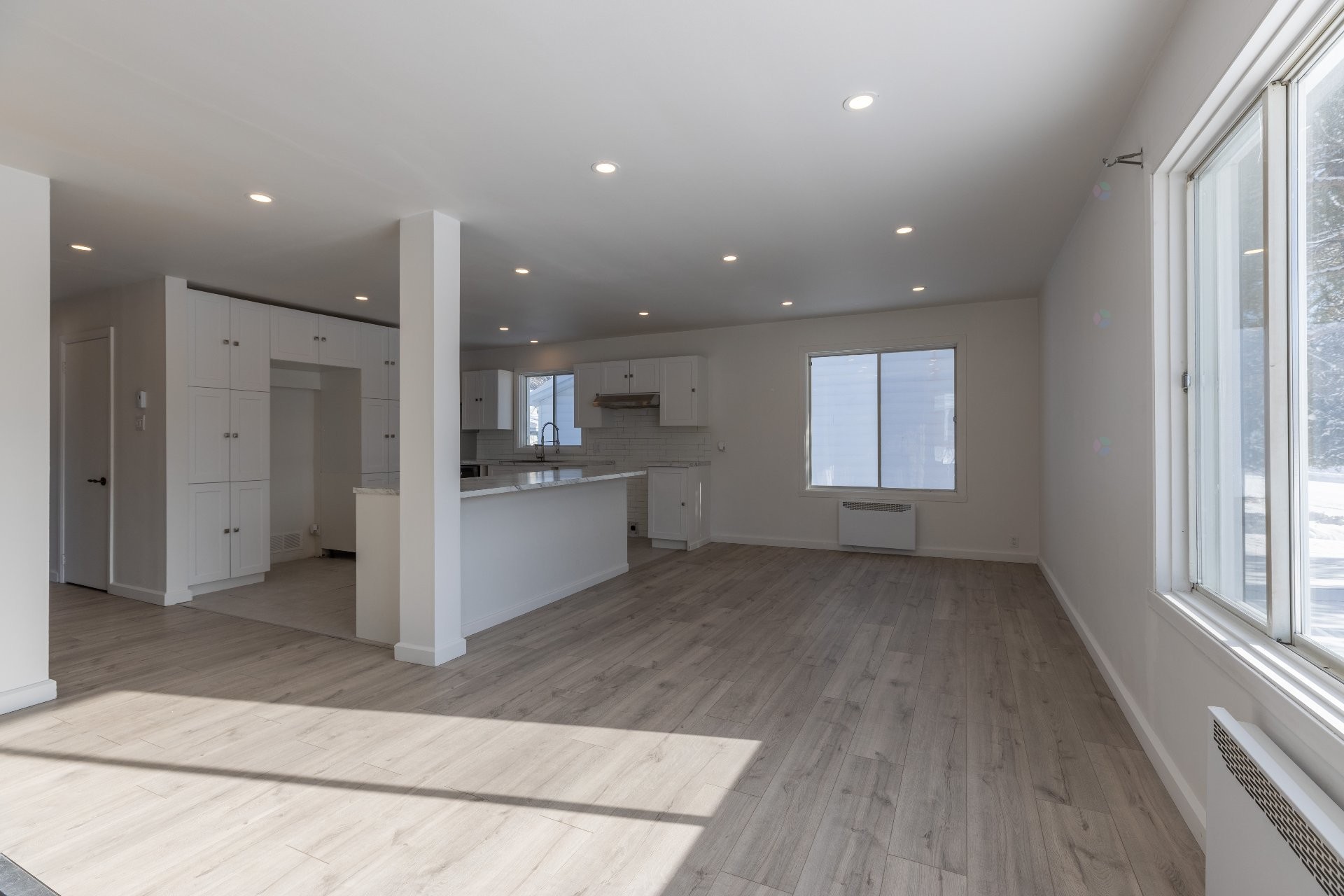 









370


Rue St-Michel

,
Saint-Michel-des-Saints,




QC
J0K3B0


