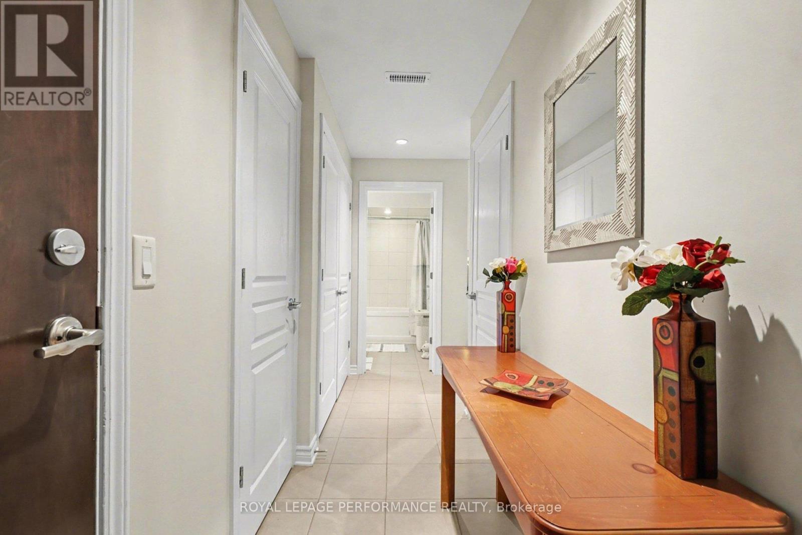 












101 - 655 BEAUPARC PRIVATE

,
Ottawa,




Ontario
K1J0B6

