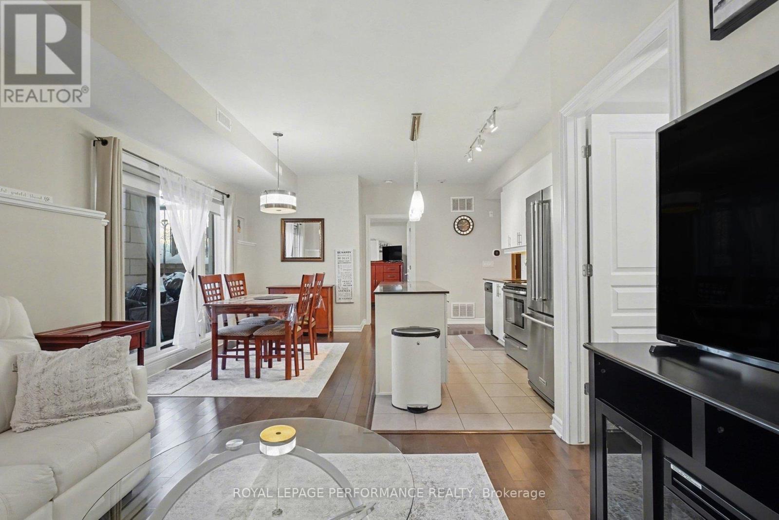 












101 - 655 BEAUPARC PRIVATE

,
Ottawa,




Ontario
K1J0B6

