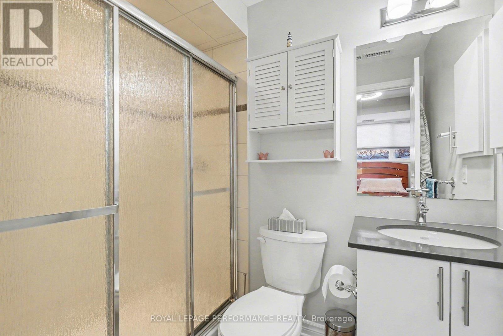 












101 - 655 BEAUPARC PRIVATE

,
Ottawa,




Ontario
K1J0B6

