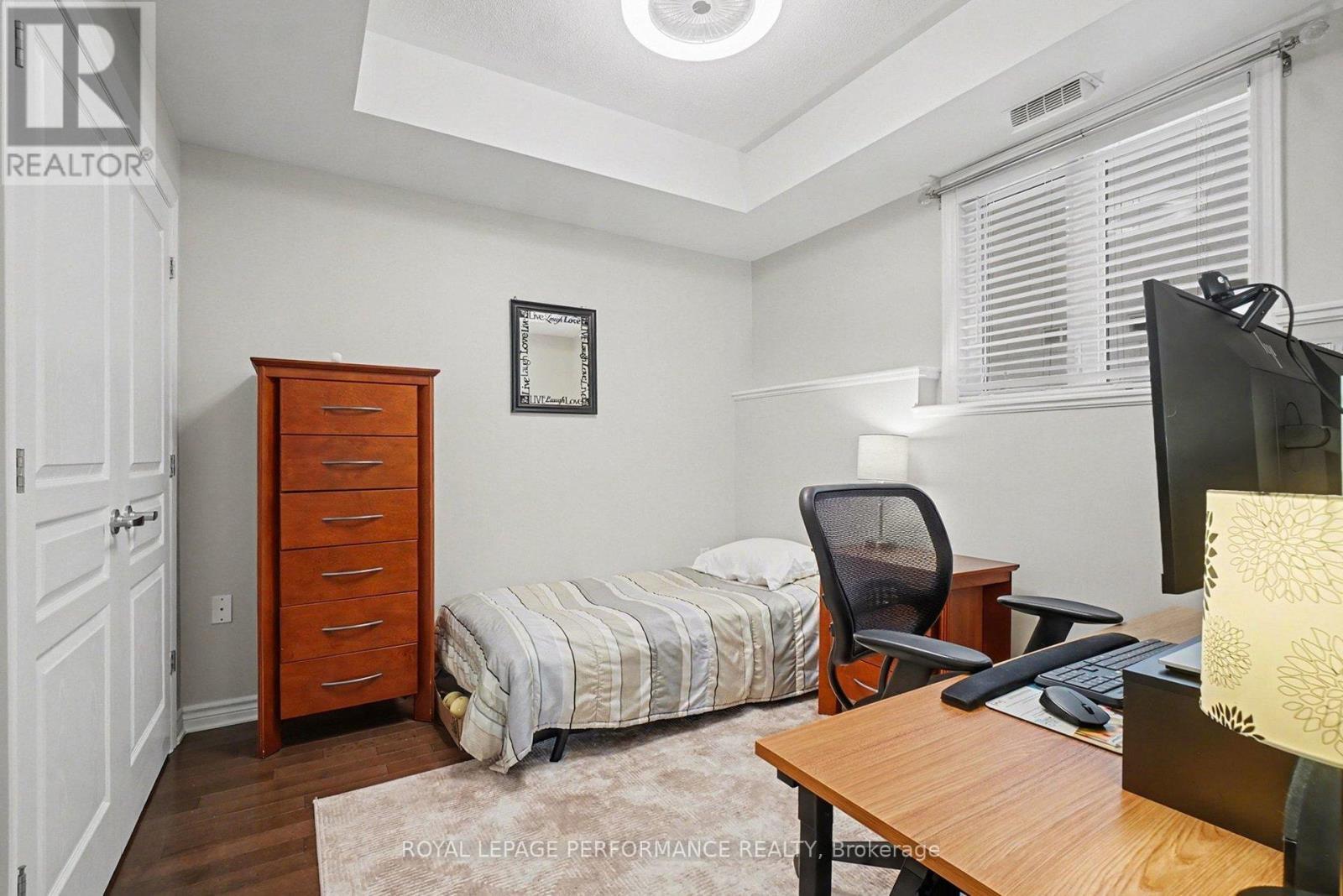 












101 - 655 BEAUPARC PRIVATE

,
Ottawa,




Ontario
K1J0B6

