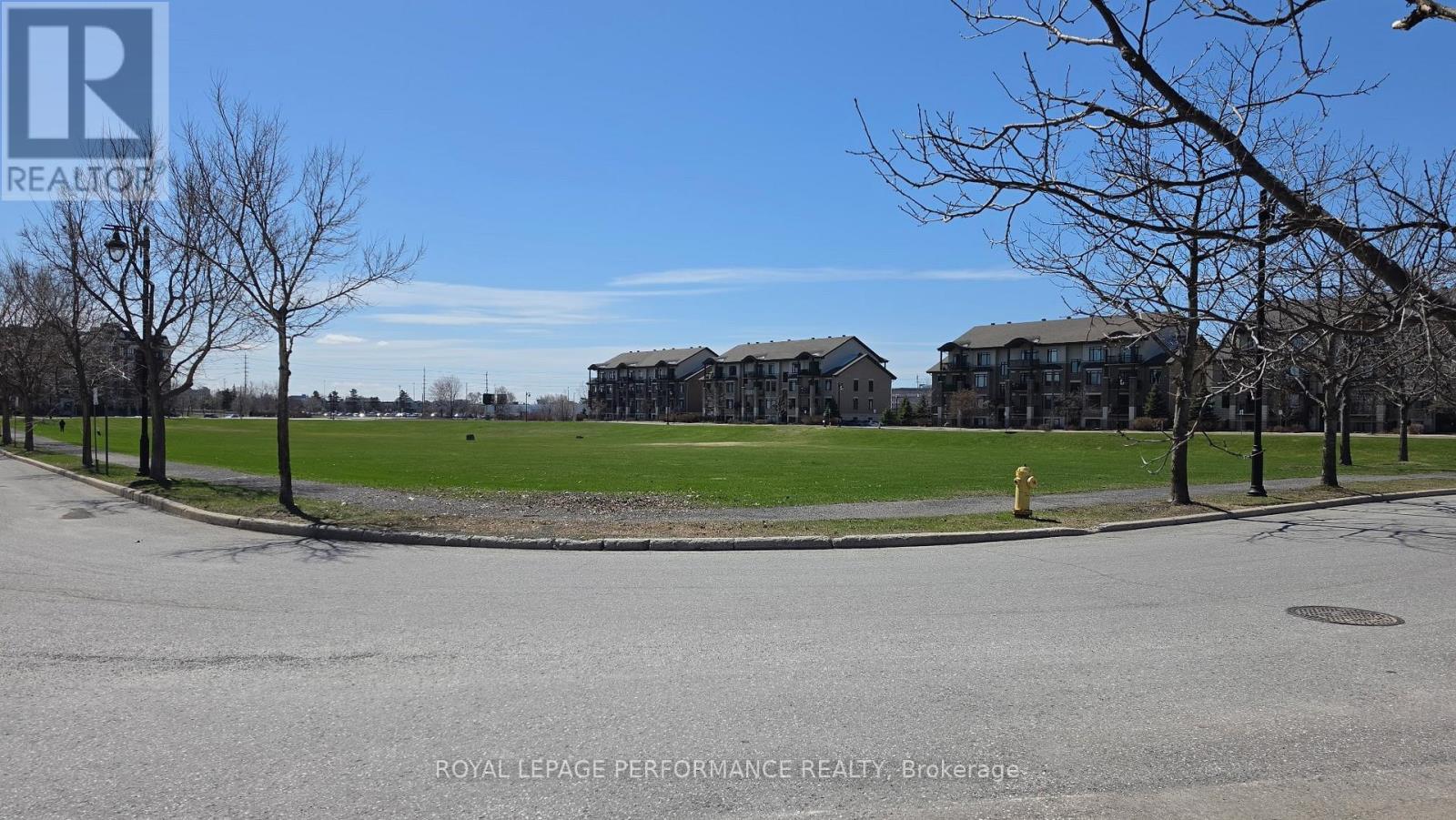 












101 - 655 BEAUPARC PRIVATE

,
Ottawa,




Ontario
K1J0B6

