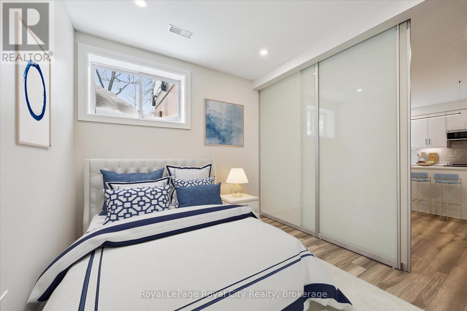 












292 GEDDES STREET

,
Centre Wellington (Elora/Salem),




Ontario
N0B1S0

