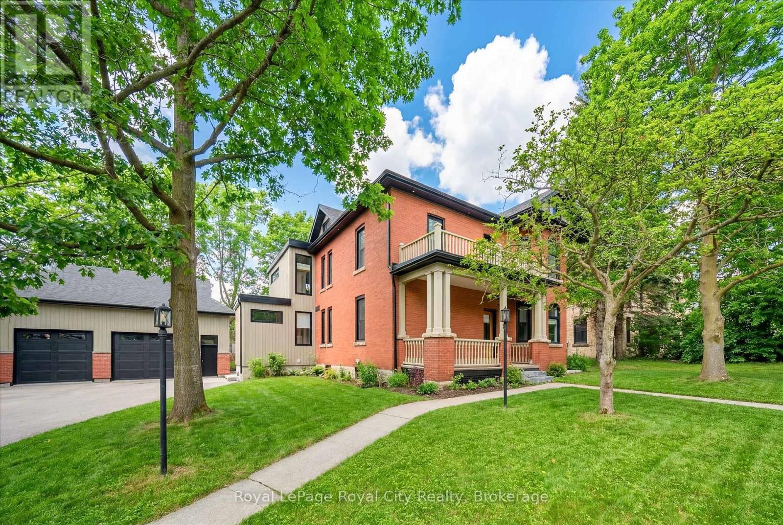 












292 GEDDES STREET

,
Centre Wellington (Elora/Salem),




Ontario
N0B1S0

