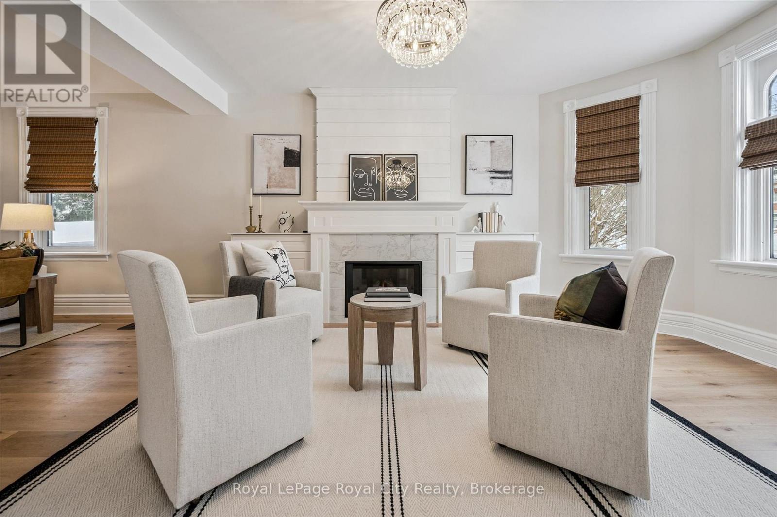 












292 GEDDES STREET

,
Centre Wellington (Elora/Salem),




Ontario
N0B1S0

