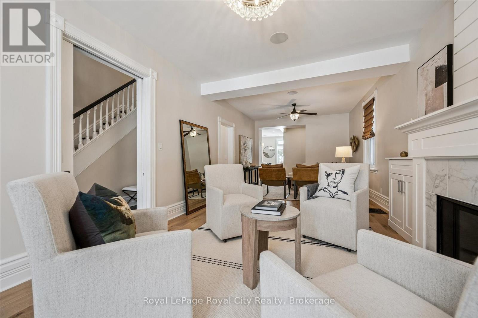 












292 GEDDES STREET

,
Centre Wellington (Elora/Salem),




Ontario
N0B1S0

