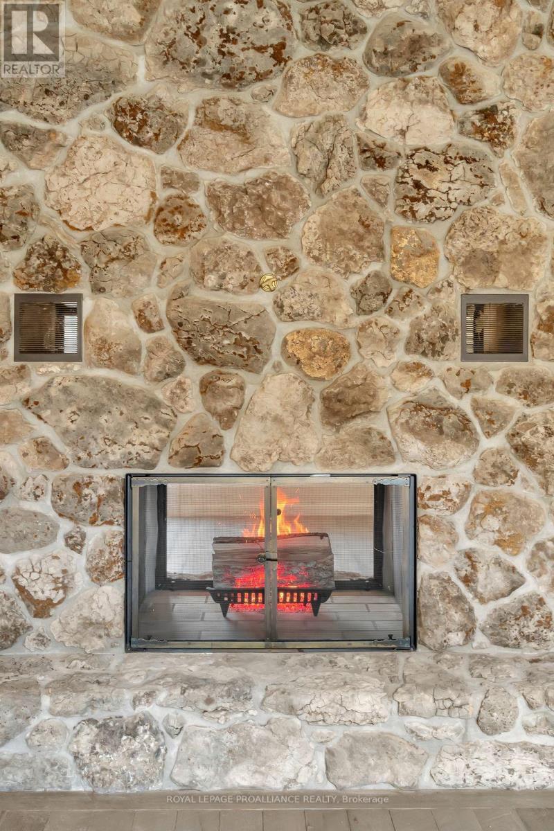 












510 MONEYMORE ROAD

,
Tweed (Hungerford (Twp)),




Ontario
K0K2Y0

