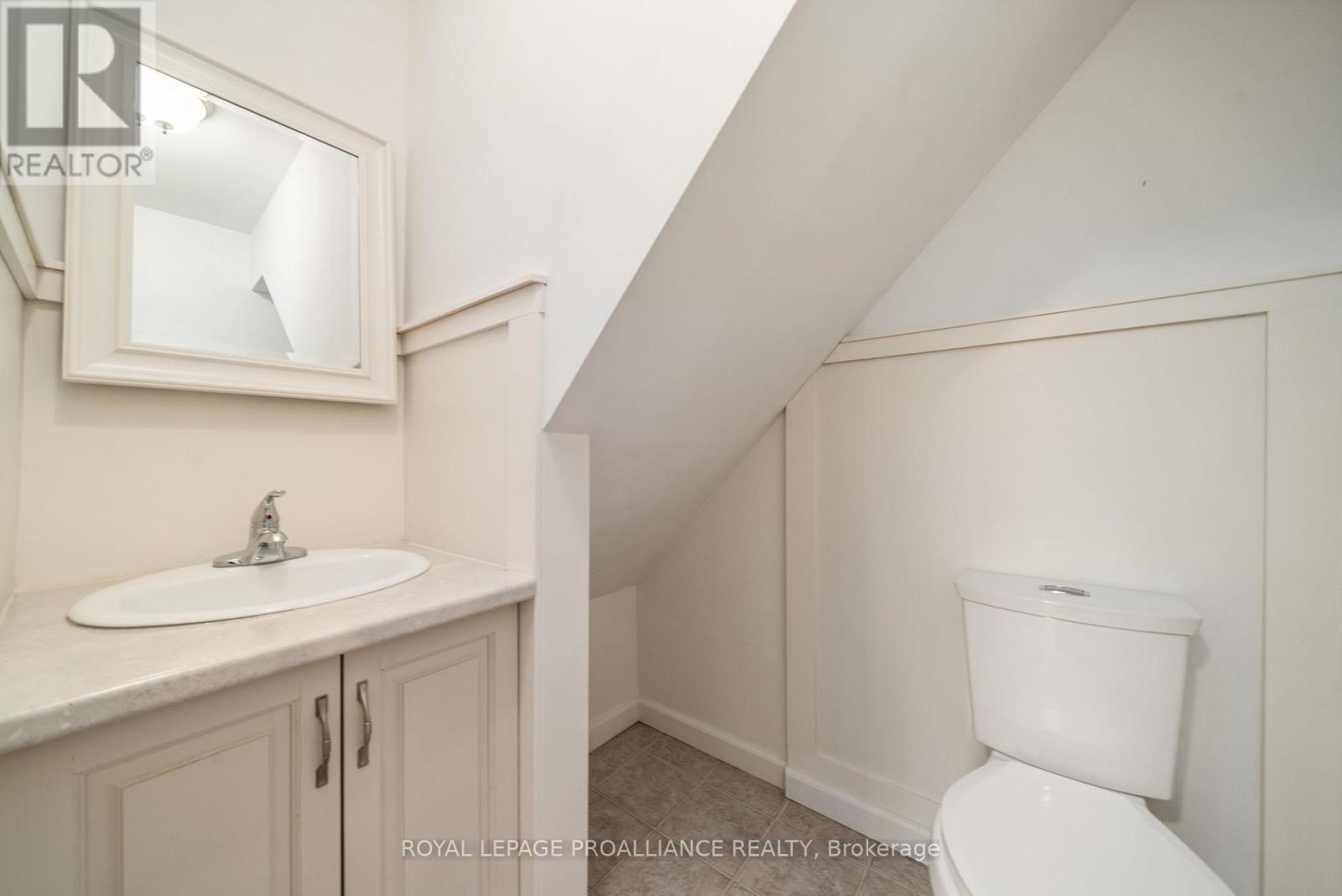 












510 MONEYMORE ROAD

,
Tweed (Hungerford (Twp)),




Ontario
K0K2Y0

