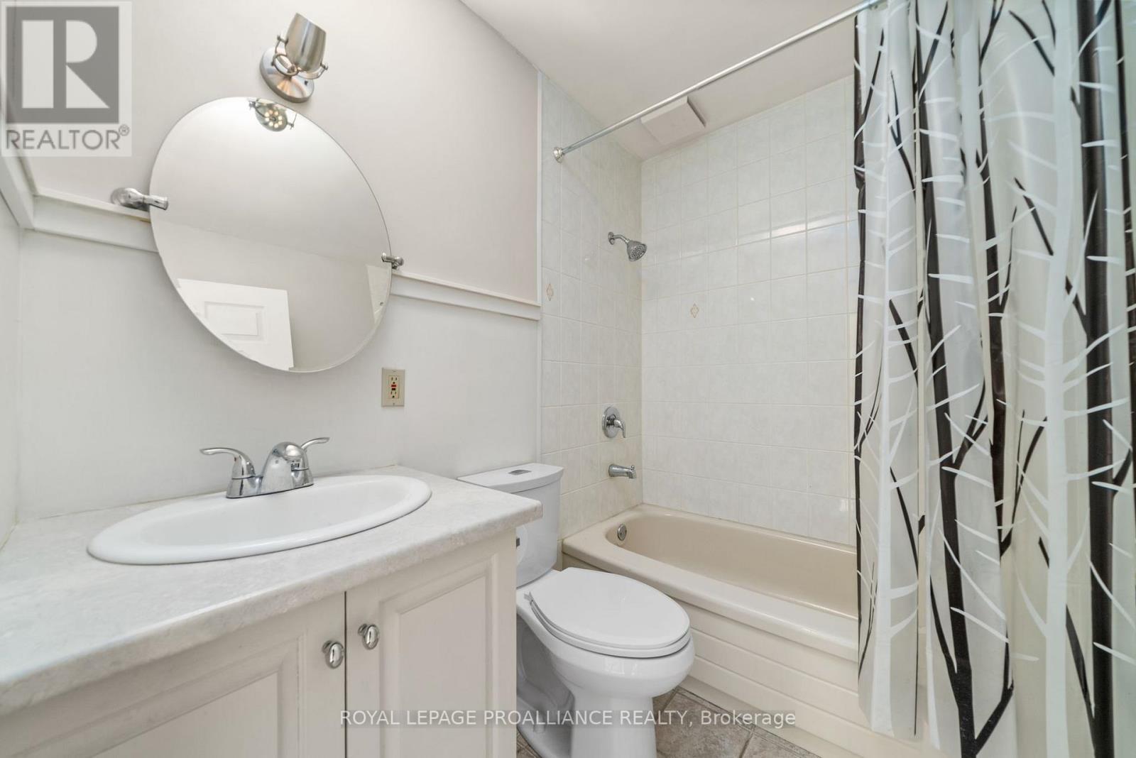 












510 MONEYMORE ROAD

,
Tweed (Hungerford (Twp)),




Ontario
K0K2Y0

