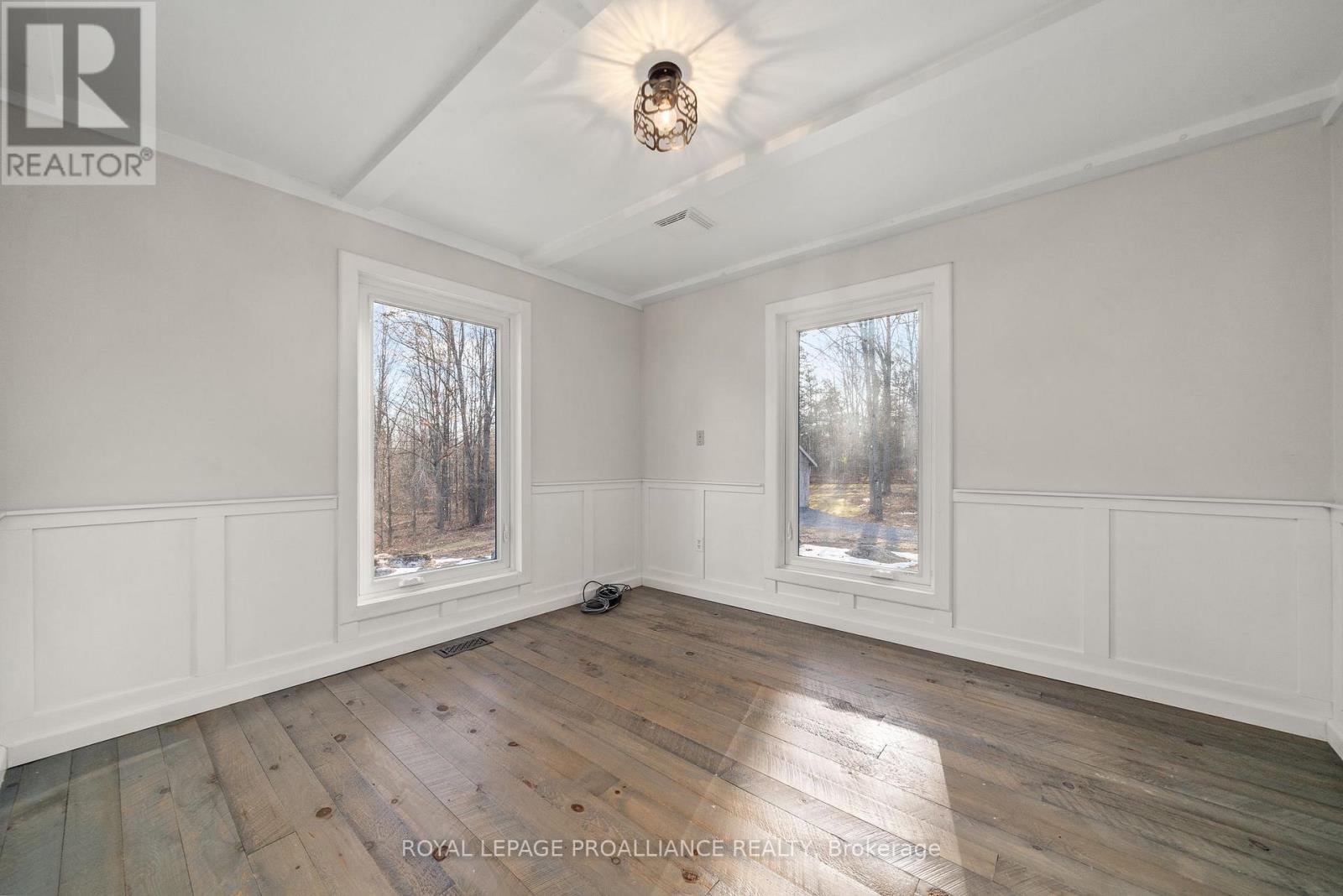 












510 MONEYMORE ROAD

,
Tweed (Hungerford (Twp)),




Ontario
K0K2Y0

