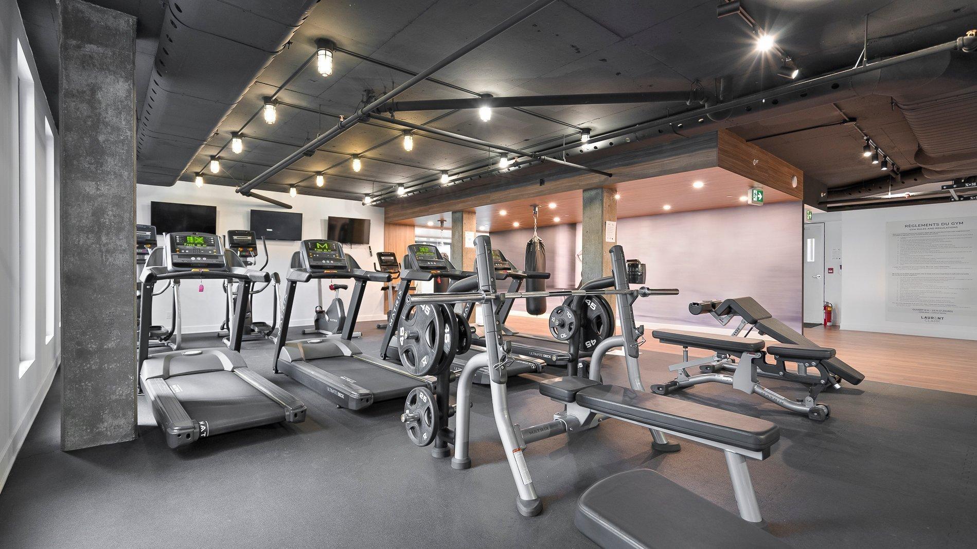 









1


Boul. De Maisonneuve O.

, 1003,
Montréal (Ville-Marie),




QC
H2X0E3

