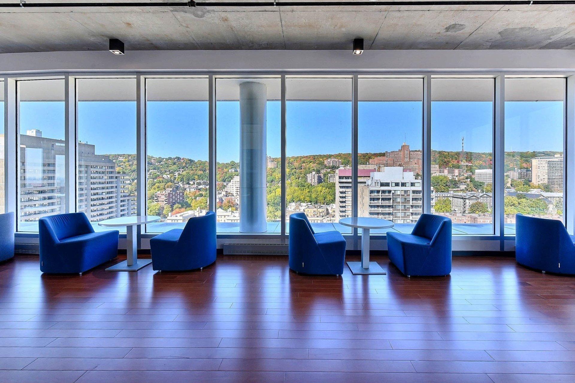 









1414


Rue Chomedey

, 547,
Montréal (Ville-Marie),




QC
H3H0A2

