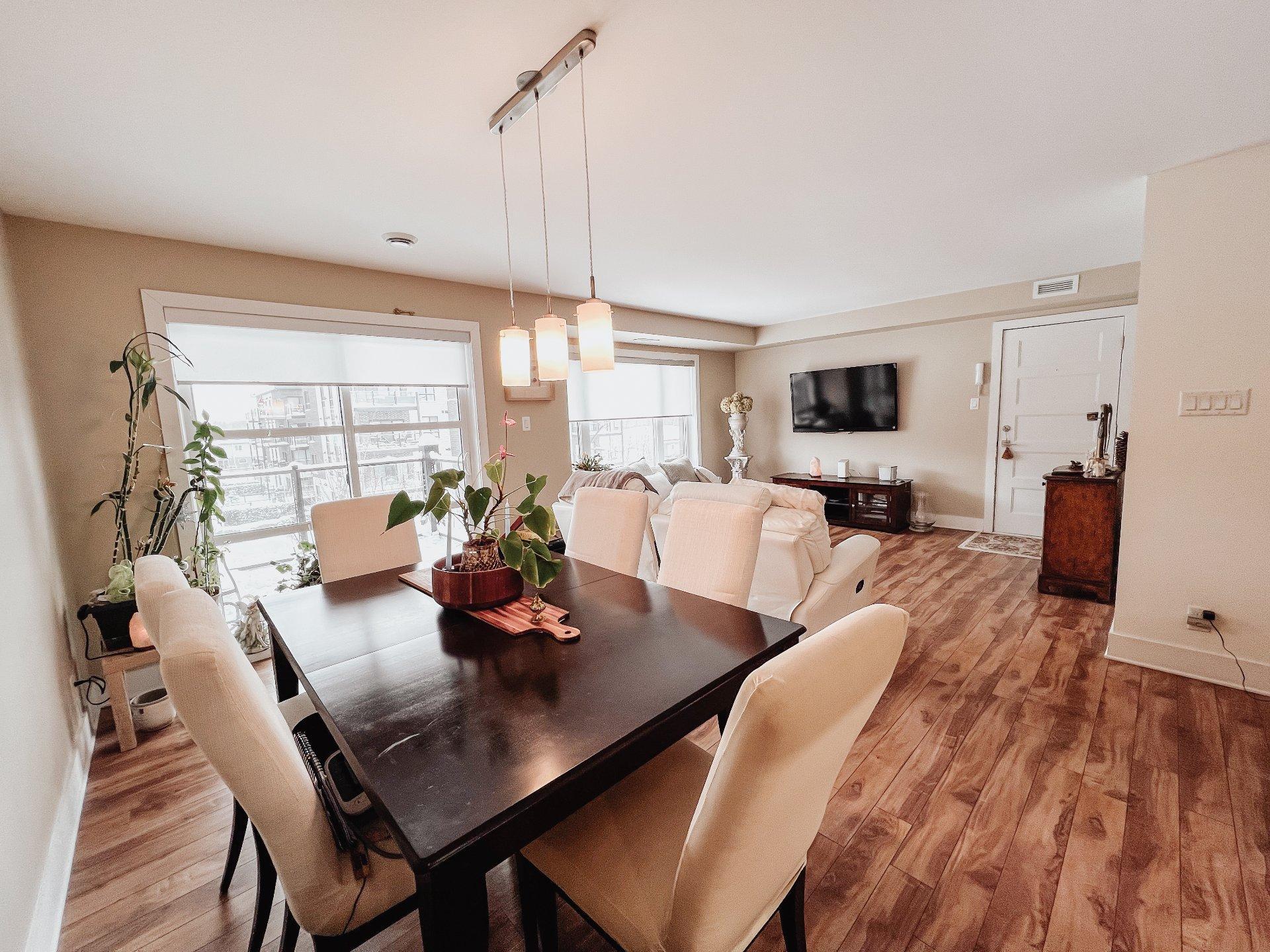 









450


Av. de la Belle-Dame

, 401,
La Prairie,




QC
J5R0P1

