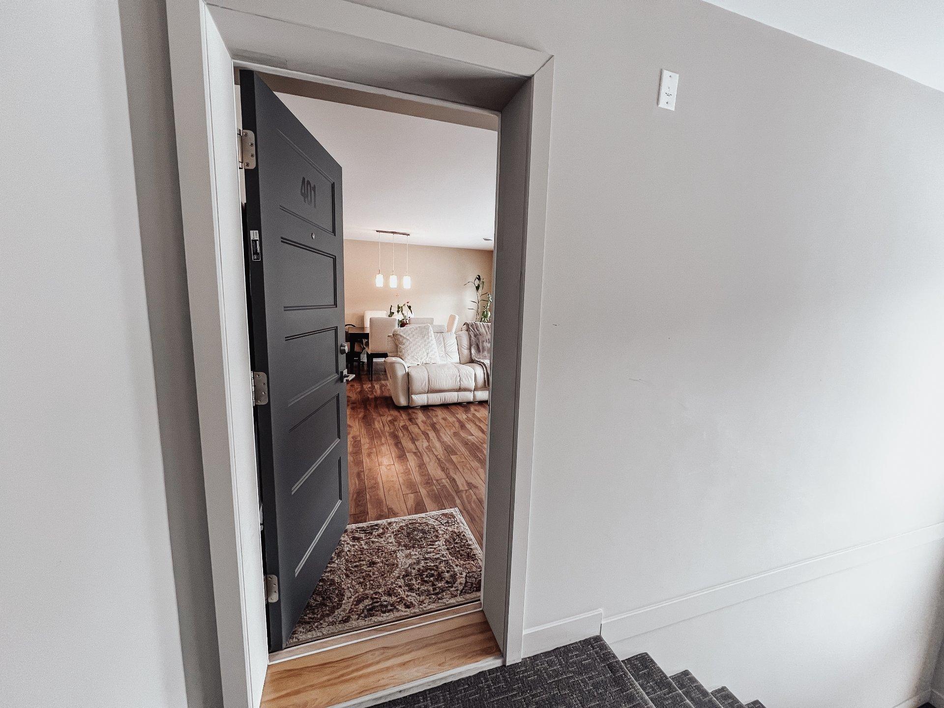 









450


Av. de la Belle-Dame

, 401,
La Prairie,




QC
J5R0P1

