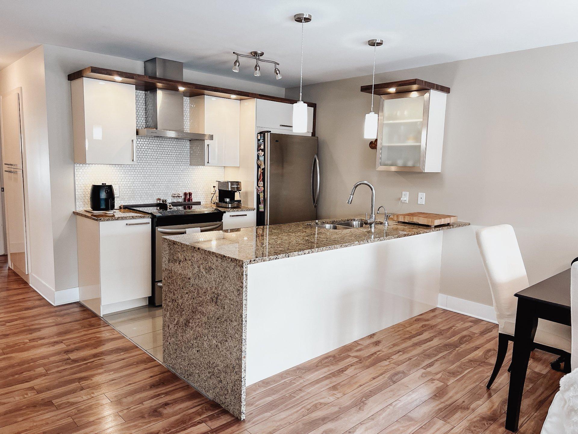 









450


Av. de la Belle-Dame

, 401,
La Prairie,




QC
J5R0P1

