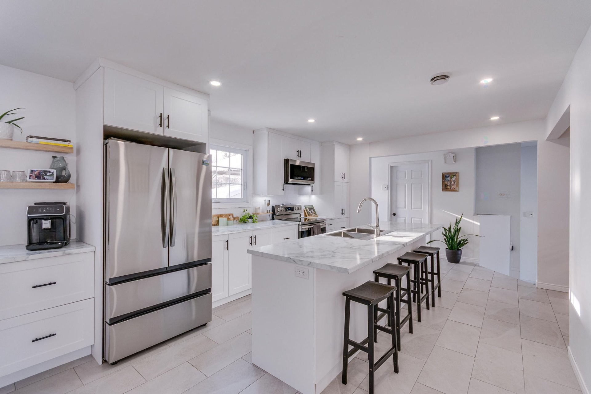 









82


Rue Vincent-Legris

,
Gatineau (Gatineau),




QC
J8P6X1


